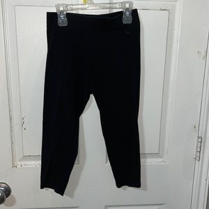 Black Victoria’s secret Cropped Leggings